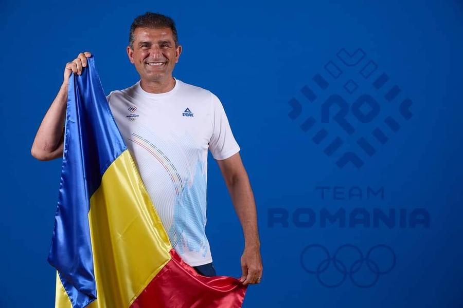 Antonio Colamonici susține că a refuzat multiple oferte după Paris 2024, așteptând continuarea colaborării cu federația de la București Antonio Colamonici, antrenorul de aur al României la Jocurile Olimpice, devastator: „M-au tratat ca pe un nimic!” + Scandalul primelor și un proces de sute de mii de euro: „Președinte penibil”