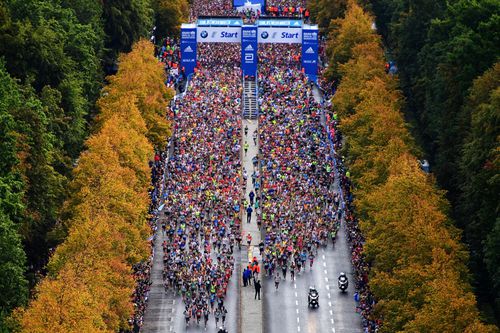 Startul maratonului de la Berlin în 2019 văzut de sus FOTO Guliver/GettyImages