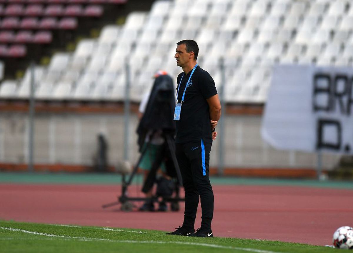 FCSB - DINAMO. EXCLUSIV Ultimele informații din jurul „câinilor” » Decizia lui Adrian Mihalcea înainte de meciul retur