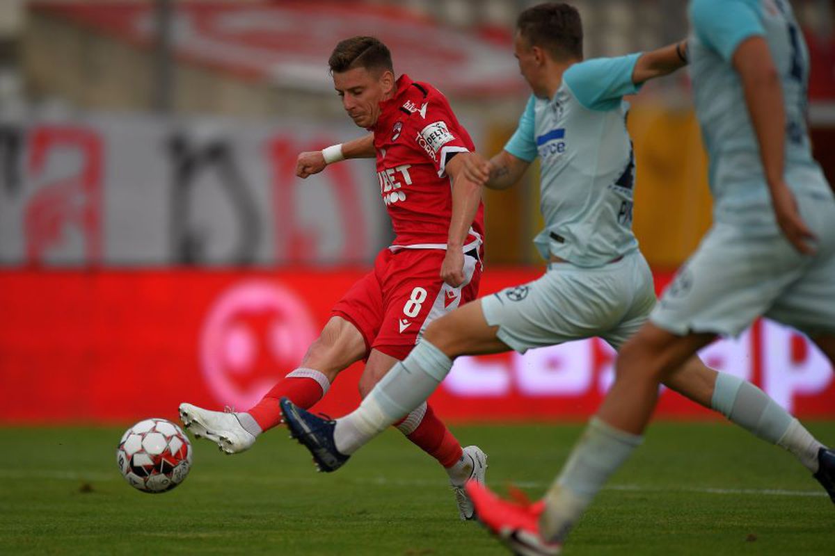 Adrian Mihalcea ar putea pleca de la Dinamo după următorul meci » Ore decisive în „Ștefan cel Mare”