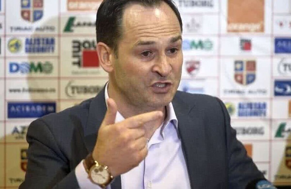 DINAMO - FCSB 0-3. Ionuț Negoiță, ca Gigi Becali! Și-a făcut praf jucătorii: „E lider la revolte, dar pe teren cade în fund!”