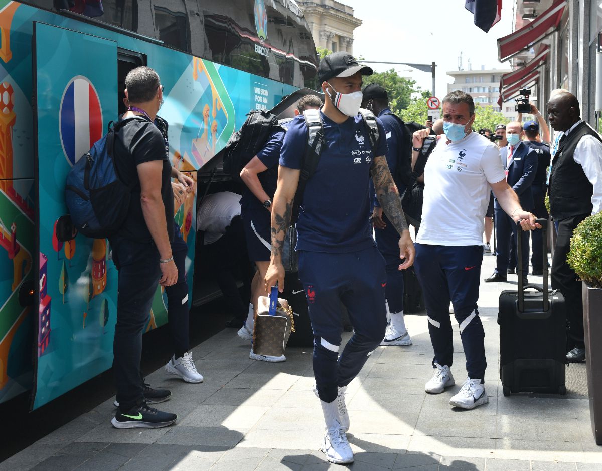 Antrenamentul Franței de pe „Arcul de Triumf”, întârziat » L'Equipe a dezvăluit ce încerca să ascundă Deschamps