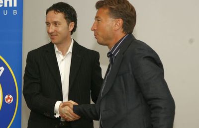 MM Stoica și Dan Petrescu au vorbit la telefon: „Te mai iei de mine?” / „Frate, cum să spui așa ceva?!”