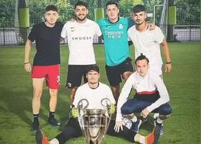 Dinamoviștii, în frunte cu Steliano Filip, au încins o „miuță” pe sintetic: „Campioni, baby!”