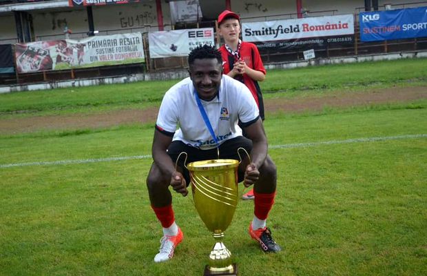 Un fotbalist din Mali venit în România a fost șocat de primul sfat primit: „Atenție la buzunare, vezi unde pui portofelul”