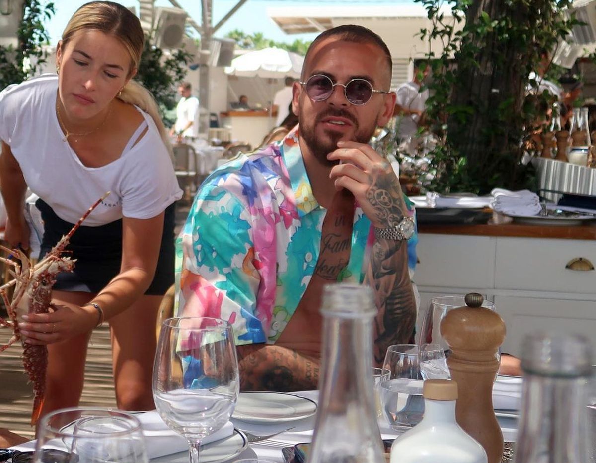 După întâlnirea Alibec - De Bruyne, vedetele naționalei s-au pozat cu un alt star din fotbalul mondial: au petrecut împreună la Cannes