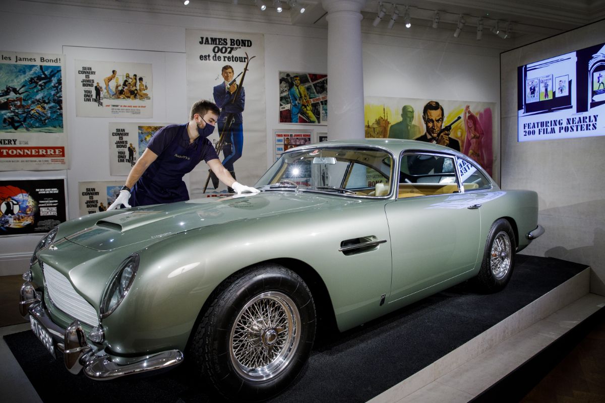 Aston Martin DB5
