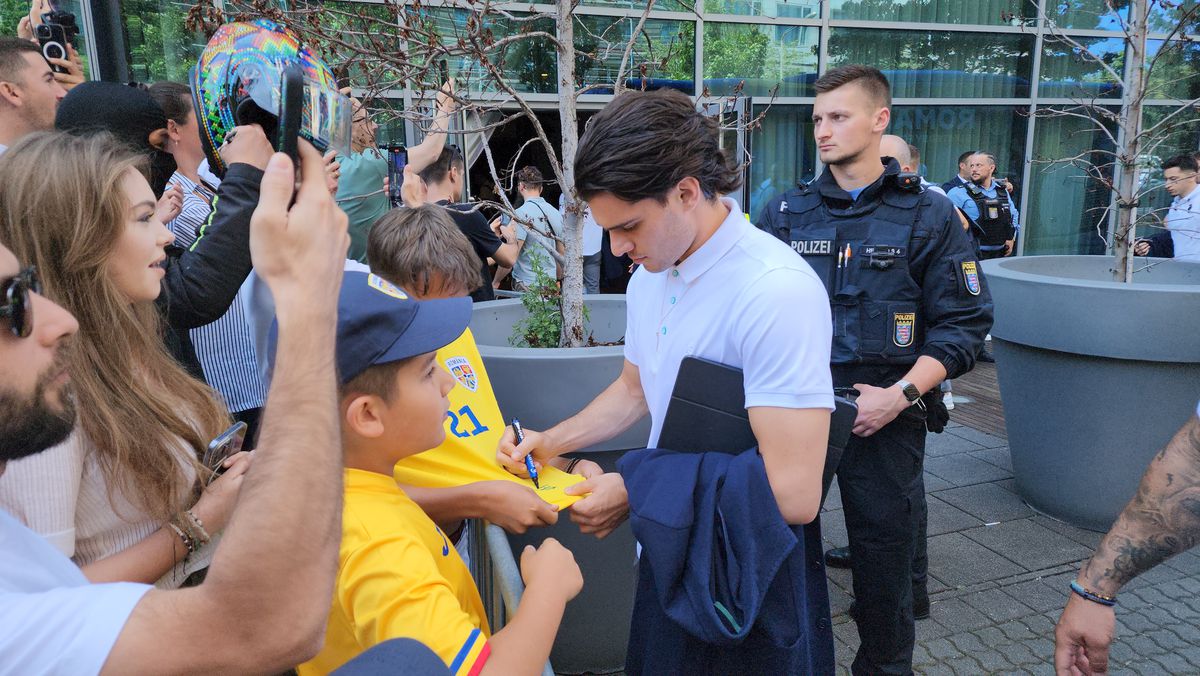 Nu e sold-out! » Mai sunt bilete pentru Slovacia - România, dar bișnițarii își fac de cap pe rețelele de socializare