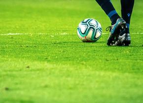Lenjerie de pat cu motive de la echipele preferate de fotbal - un cadou ideal pentru cei mai înfocați fani