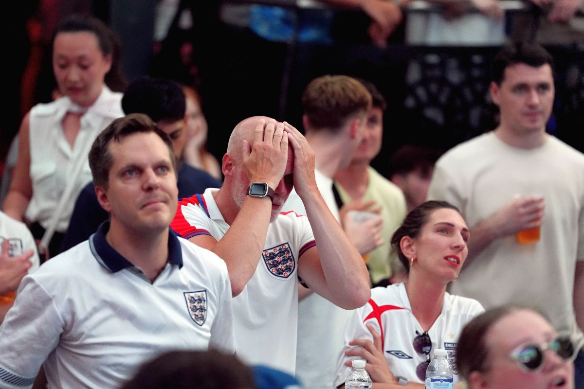 „Efectul Anglia” » Imagini din timpul meciului cu Slovenia: suporterii „Three Lions” n-au mai rezistat și au ajuns virali