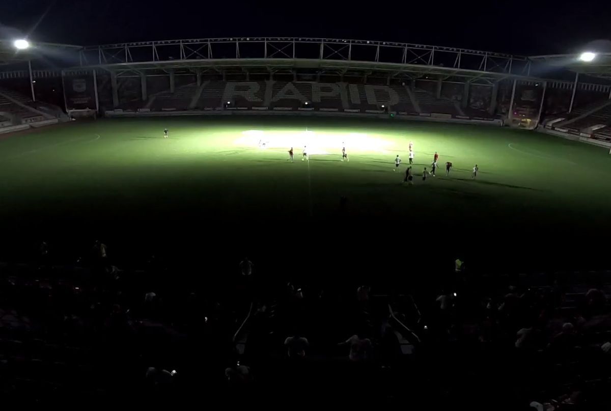 Surpriza serii în Giulești » Dinamovistul prezent incognito la petrecerea de 101 ani a Rapidului