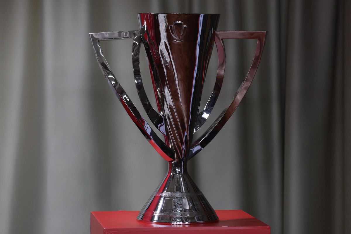 Program Superliga 2025-2026: FCSB și CFR debutează acasă + Deplasări încinse pentru Craiova, Dinamo și Rapid în prima rundă