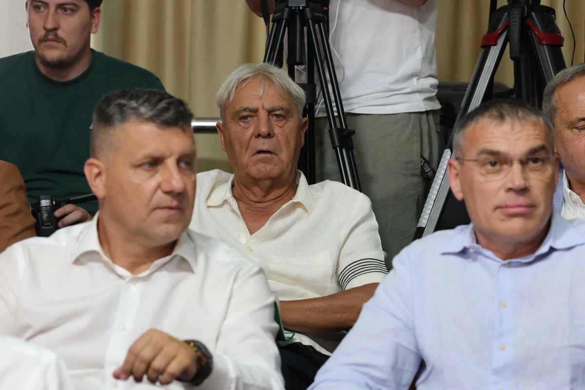 Program Superliga 2025-2026: FCSB și CFR debutează acasă + Deplasări încinse pentru Craiova, Dinamo și Rapid în prima rundă