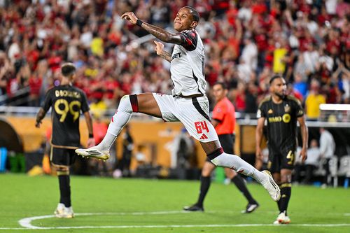 REZUMAT VIDEO Flamengo, neînvinsă în grupa D! Los Angeles FC i-a dat emoții pe final