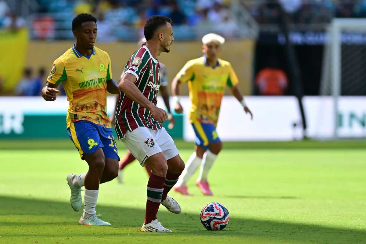 Borussia Dortmund - Ulsan HD și Mamelodi - Fluminense