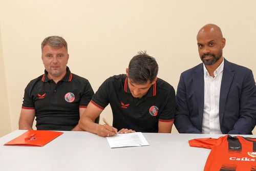 FOTO Transfer la cafeluță în Superliga » S-au grăbit să-l anunțe oficial la prima oră