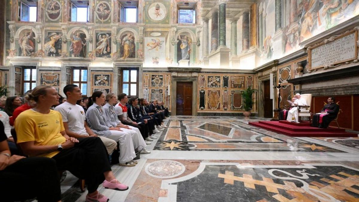 David Popovici, întâlnire specială cu Papa Leon al XIV-lea chiar la Roma