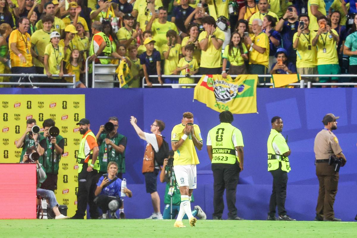 Lacrimile lui Neymar, după revenirea în naționala Braziliei: emoții la Miami