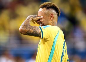 Imagini copleșitoare cu Neymar » A plâns pe teren, la primul meci pentru Brazilia după 980 zile