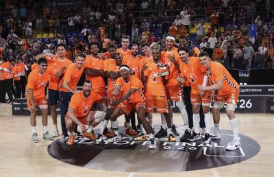 Peste granzii Real Madrid și Barcelona! Valencia Basket a obținut al doilea titlu național din istoria clubului