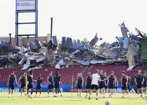 Antrenament lângă ruine la Campionatul Mondial: „Tribuna s-a prăbușit pe partea greșită”