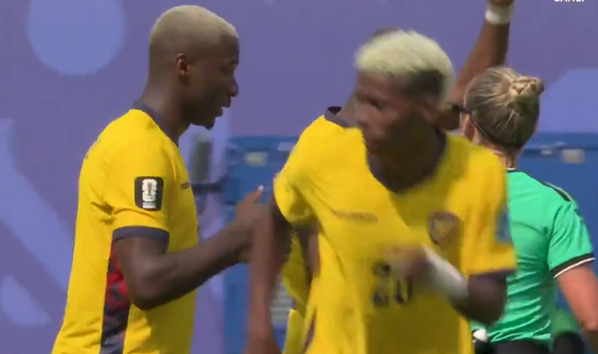 Cum a fost posibil?! Decizie scandaloasă a arbitrei Tori Penso la Ecuador - Germania! Specialistul în arbitraj a dat un verdict fără echivoc