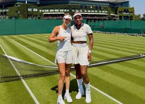 Înainte de Wimbledon, Jaqueline Cristian s-a antrenat împreună cu legendara Serena Williams: „Zi memorabilă”