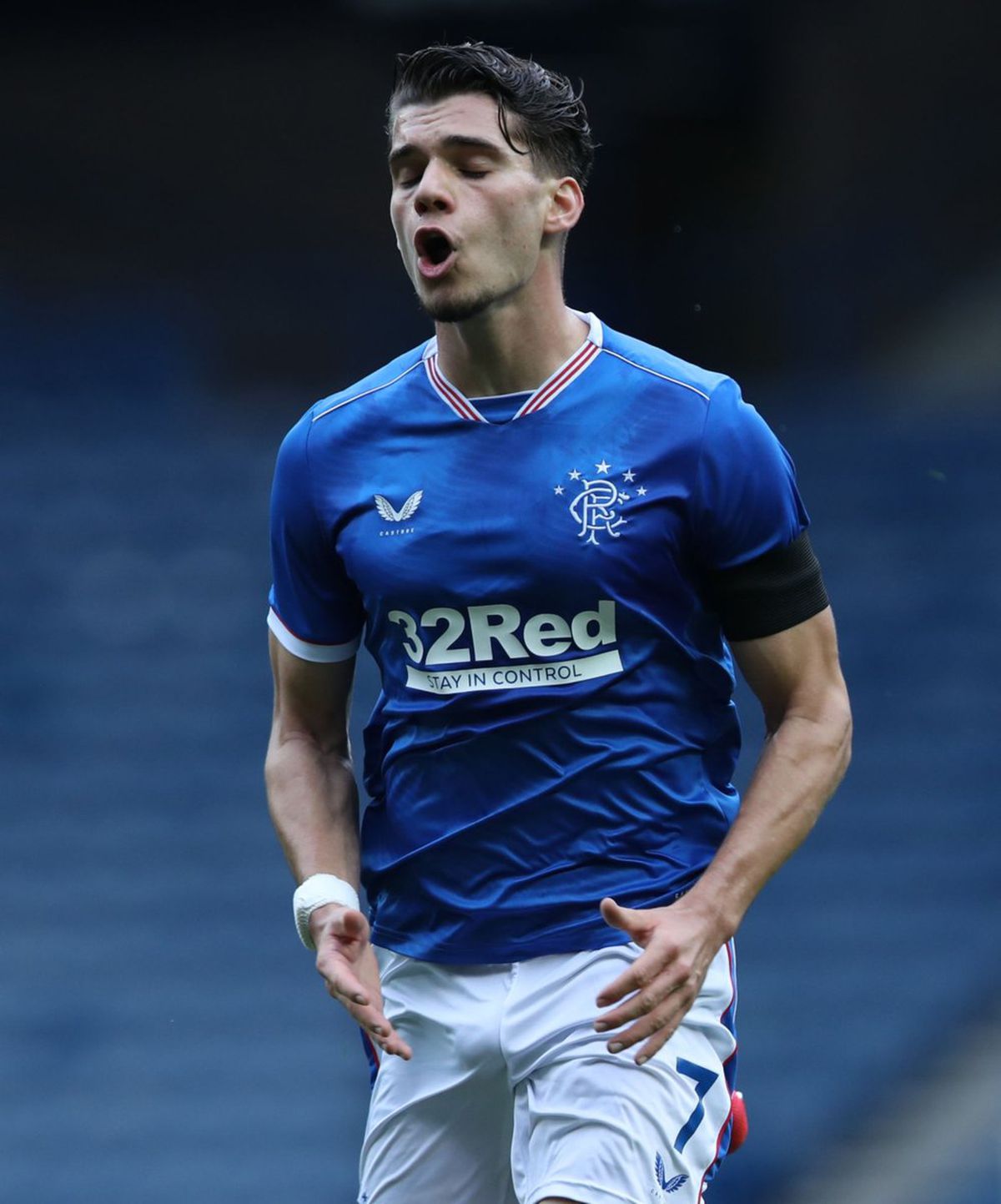 FOTO Ianis Hagi în Rangers - Coventry 2-0