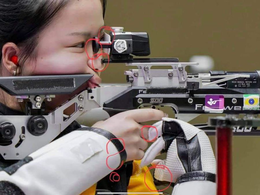 Aceasta este imaginea despre care vorbește Laura Ilie: cu roșu sunt încercuite punctele-reper Laura Ilie le acuză dur pe sportivele clasate înaintea ei la Jocurile Olimpice: „China și Rusia au furat cu nerușinare!”