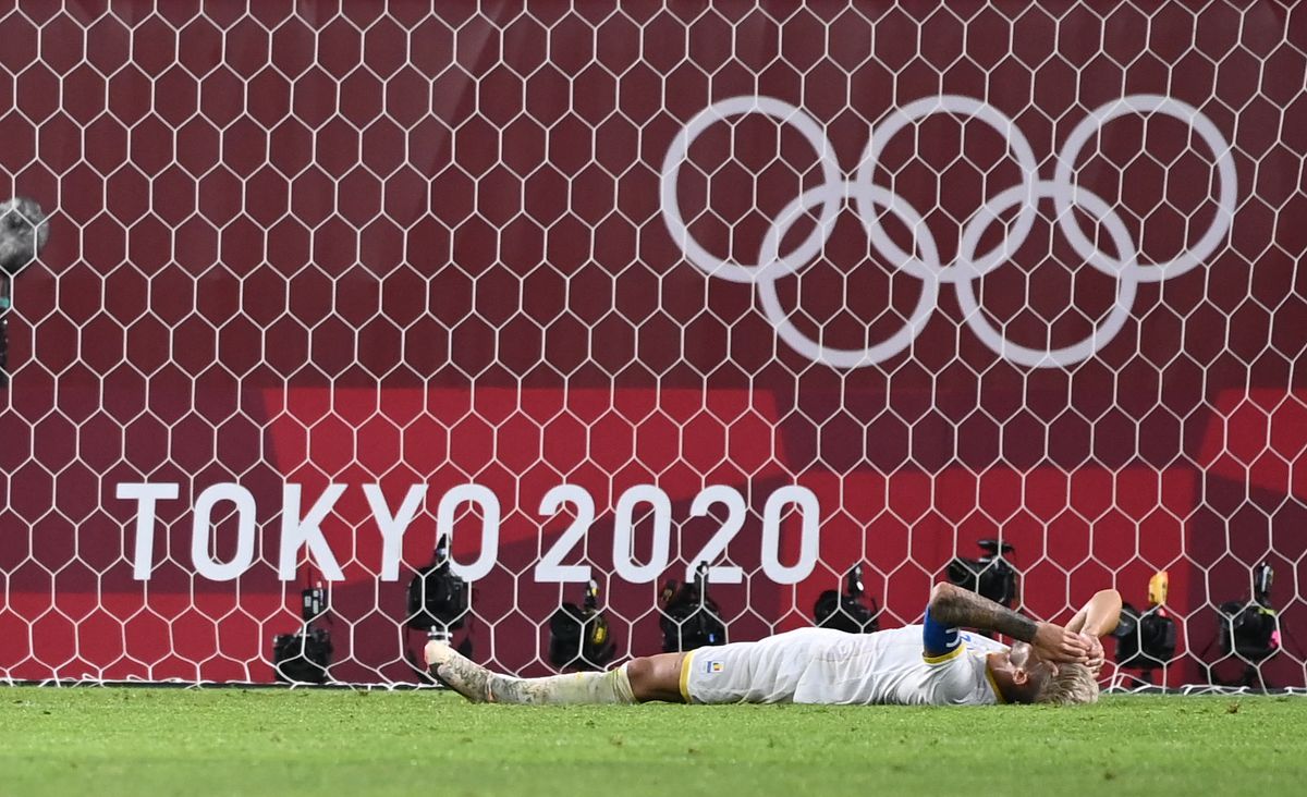 Ghinion pentru naționala olimpică! Marius Marin a trimis mingea în proprie poartă în minutul 27