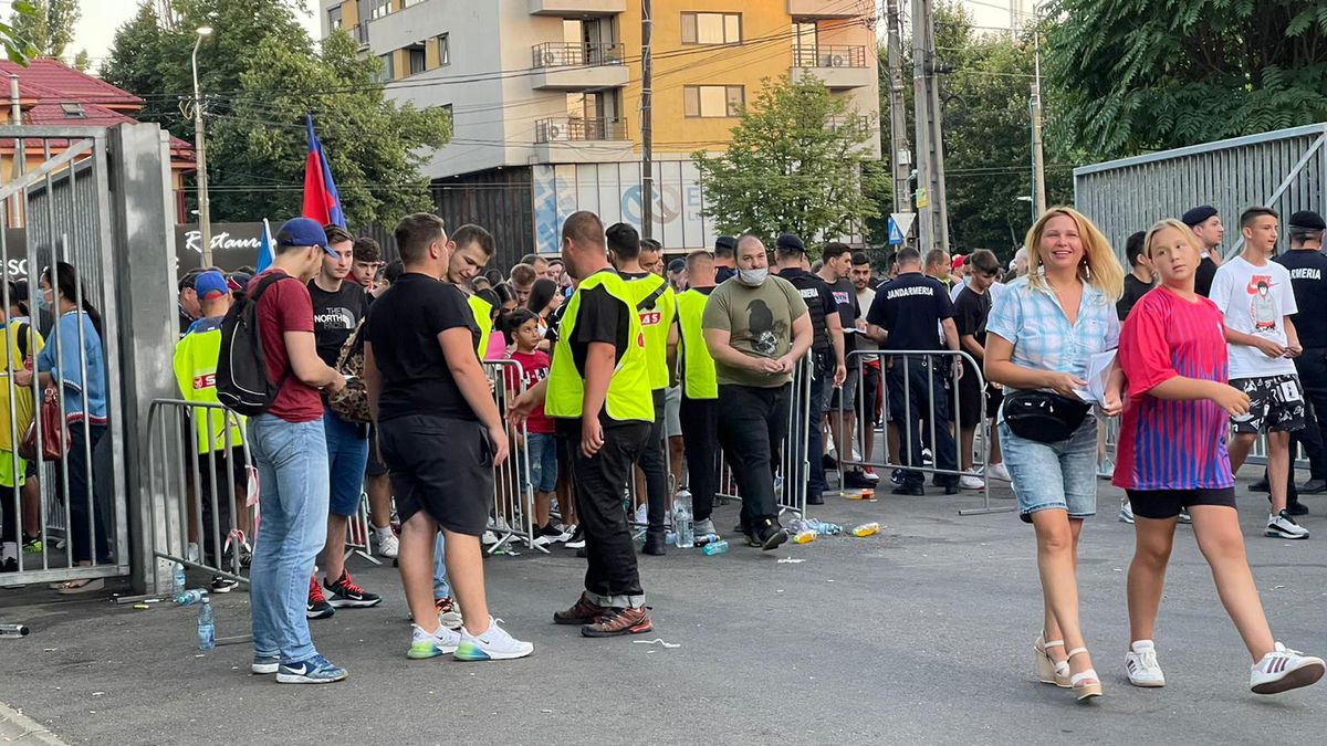 Fani // FCSB - CS Universitatea Craiova // etapa #2