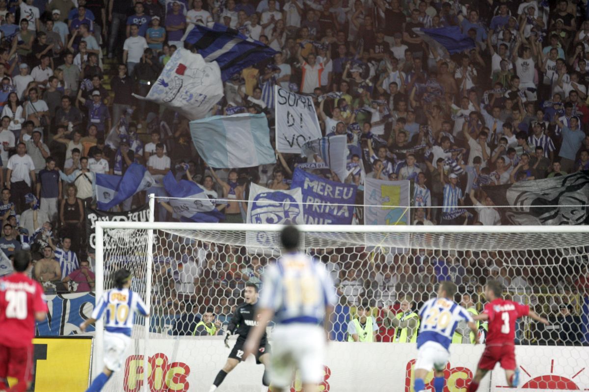 Oltenii inflamează spiritele, înainte de Dinamo - FCU Craiova: „Donația pentru clubul miliției este de 15 lei”