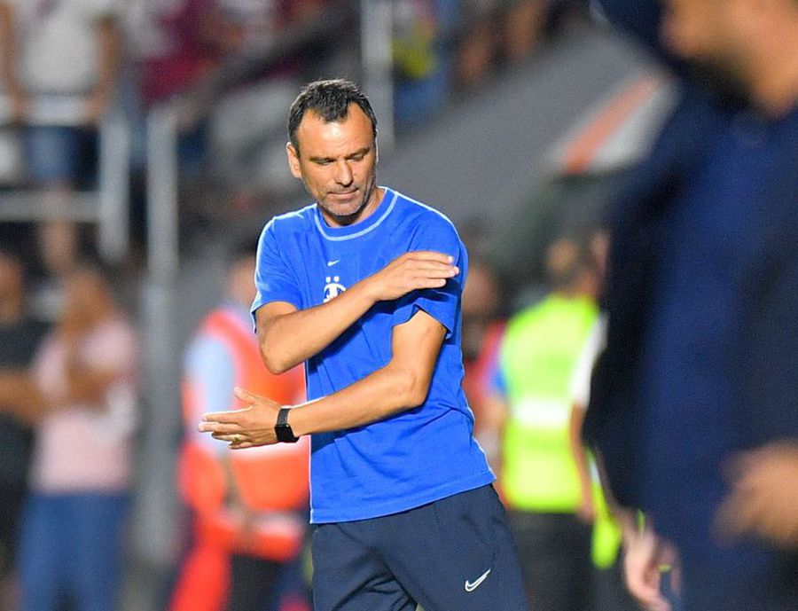 Toni Petrea a plecat de la FCSB Răspunsul fotbalistului fecesebist