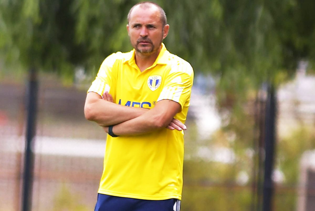 Nae Constantin, după al doilea eșec în două meciuri pentru Petrolul: „Se vede tracul. Tremură piciorul când pasăm și când preluăm”