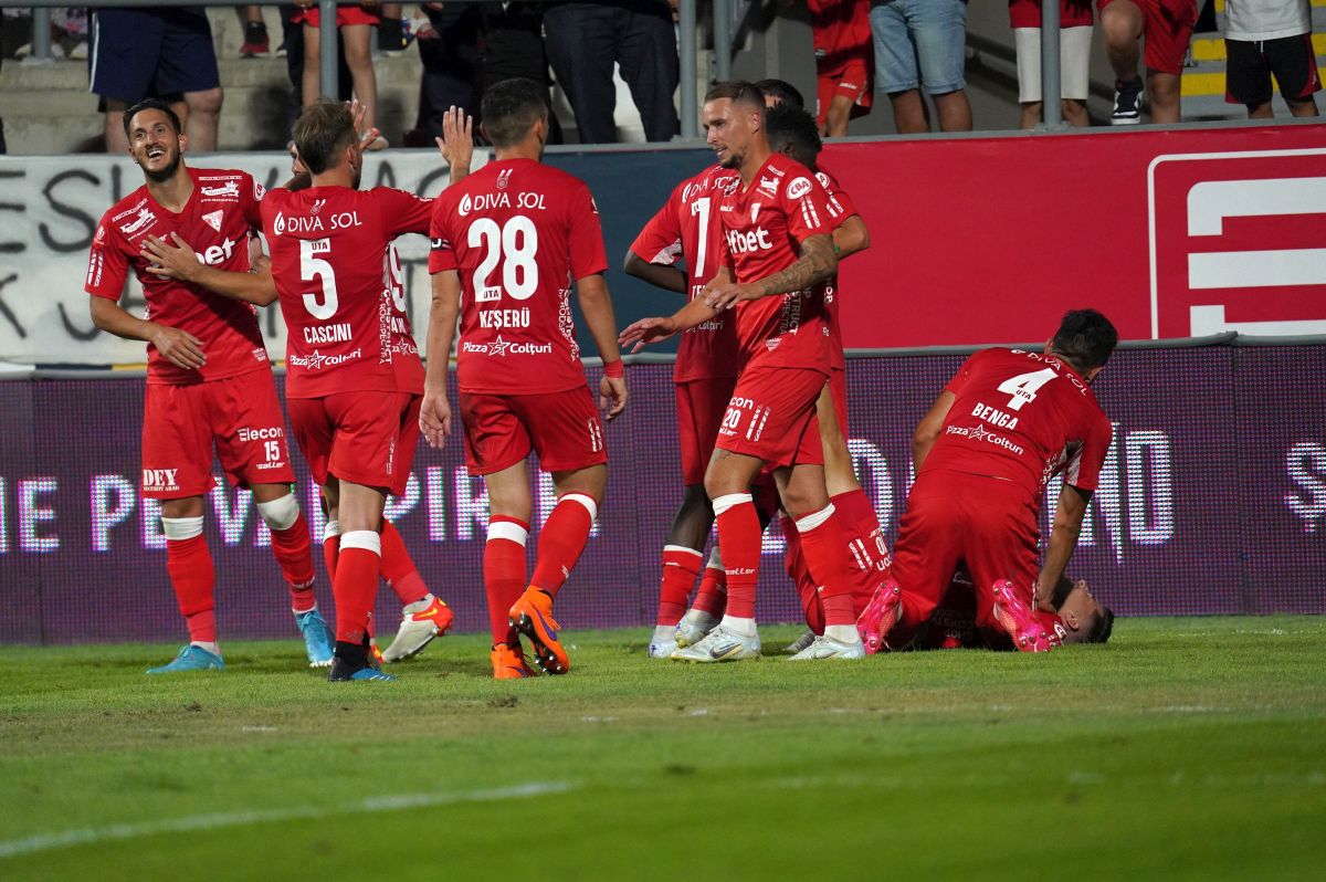 Gata, l-a convins pe Becali să-l cumpere? » Miculescu a decis de unul singur UTA - Petrolul