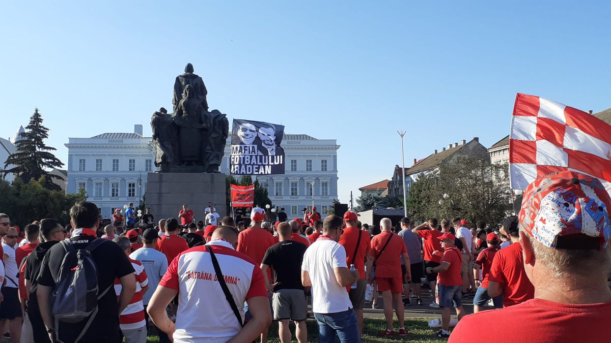 Fanii vor UTA liberă! Miting în Arad, împotriva actualei conduceri » „Grupul celor 4”, în fața fanilor: „Vom prelua clubul până la urmă”