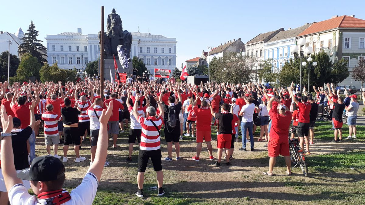 Fanii vor UTA liberă! Miting în Arad, împotriva actualei conduceri » „Grupul celor 4”, în fața fanilor: „Vom prelua clubul până la urmă”