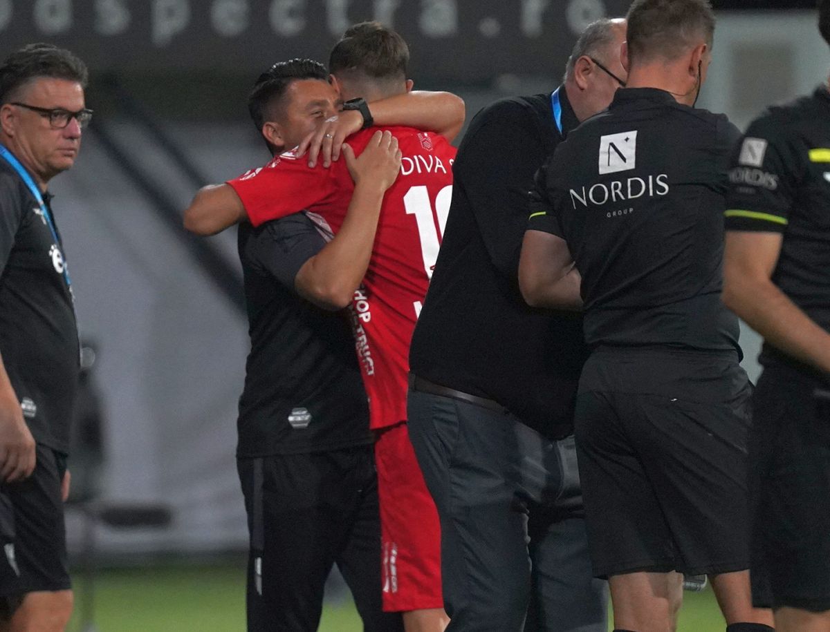 Nae Constantin, după al doilea eșec în două meciuri pentru Petrolul: „Se vede tracul. Tremură piciorul când pasăm și când preluăm”