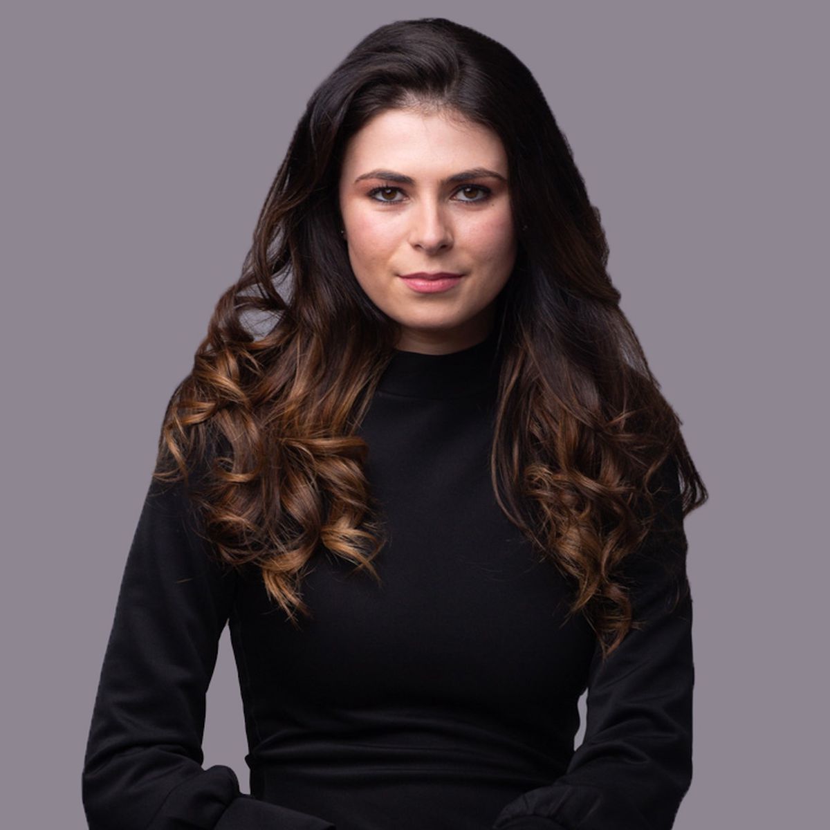 UPDATE Oana Leonte dezminte că ar fi iubita lui Liviu Dragnea: „Relația pe care o am cu domnul Liviu Dragnea este una strict profesională”