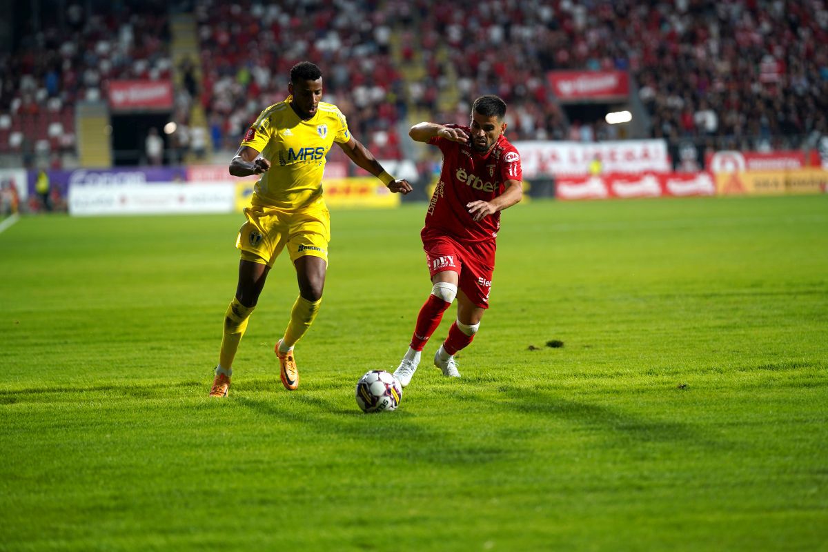 Eroul Miculescu rămâne cu picioarele pe pământ: „Mă gândesc doar la UTA, vrem să ajungem în play-off”