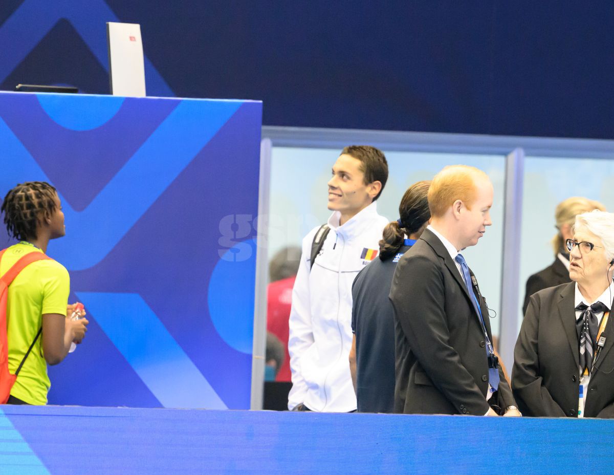 Stupoare după ce David Popovici nu a prins podiumul la 200 metri liber: „E incredibil ce s-a întâmplat cu el în ultimii metri”