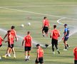 Cine a mers alături de FCSB în Bulgaria » Nu ratează niciun meci + Prezență surprinzătoare la antrenament
