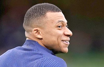 Primarul Parisului sare în apărarea Kylian Mbappe: „Nu înțeleg deloc jocul pe care îl face PSG”