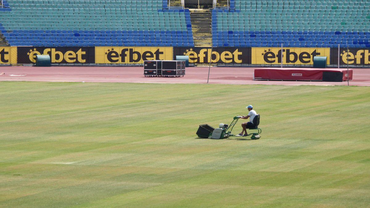 FCSB și Sepsi vor juca pe stadioane comuniste construite acum peste 70 de ani! Bulgarii au depus un proiect pentru o arenă ultramodernă