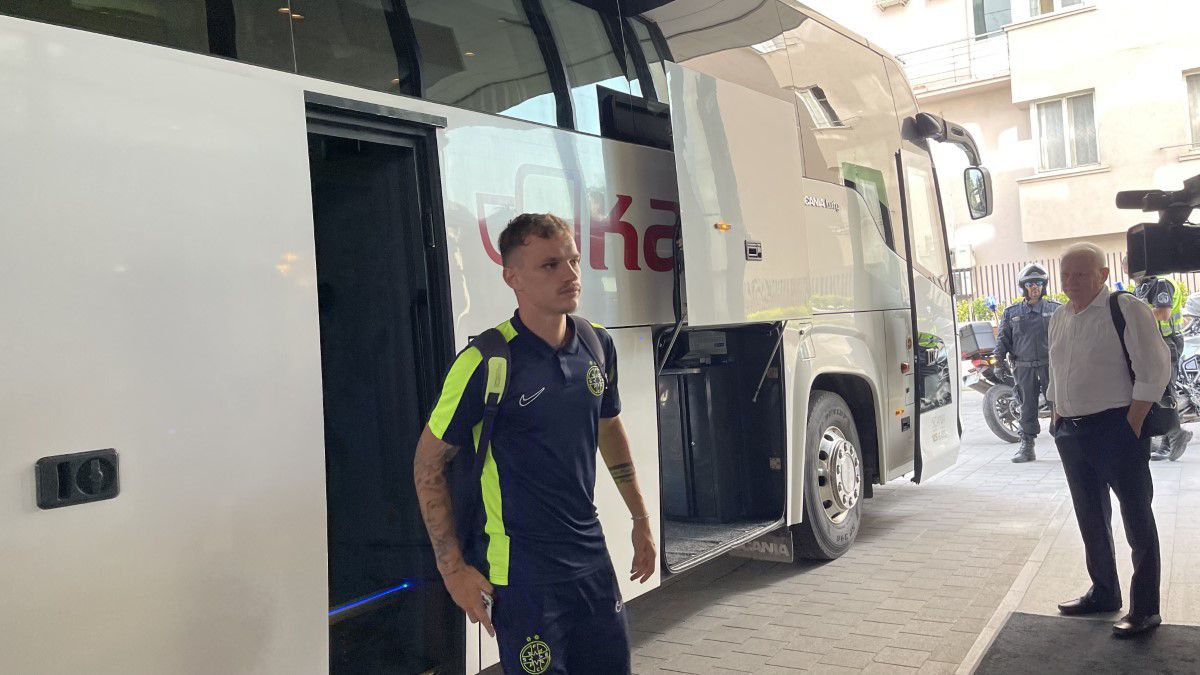 FCSB a ajuns la Sofia și s-a cazat la un kilometru de stadion! 21 de jucători au făcut deplasarea în Bulgaria + Omul care a fost decisiv în 2013