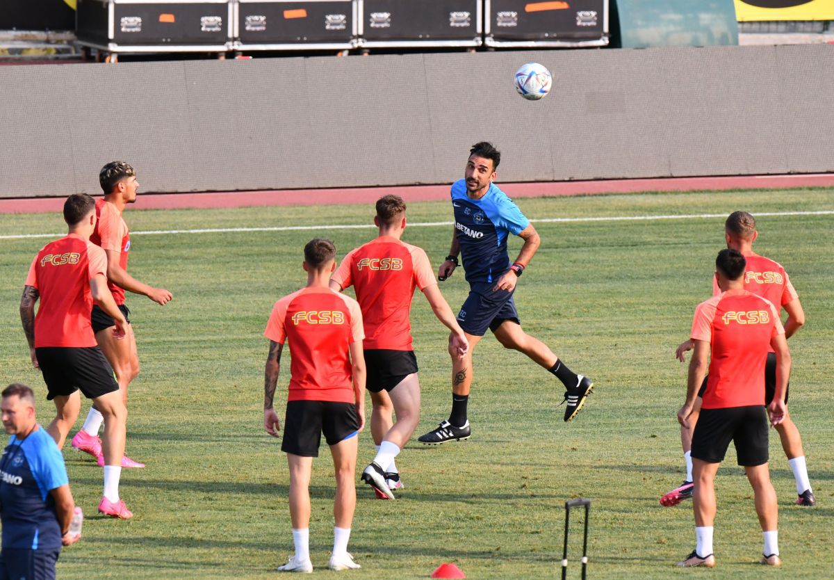 FCSB - CSKA 1948, conferință și antrenament oficial