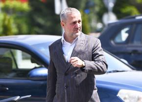 Umilit de Rotaru! Cum s-a folosit patronul Universității de Șumudică » Detalii din culise de la revenirea lui Reghe la Craiova