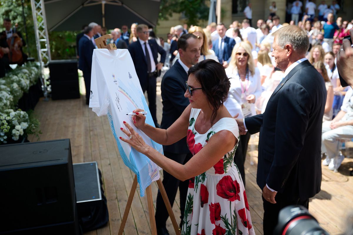 Cât a plătit Klaus Iohannis pentru avionul de lux care l-a dus la Jocurile Olimpice de la Paris » Suma e aproape ireală!