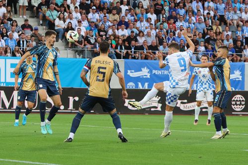 Corvinul - Rijeka. foto: Valentin Macrea / sportpictues.eu