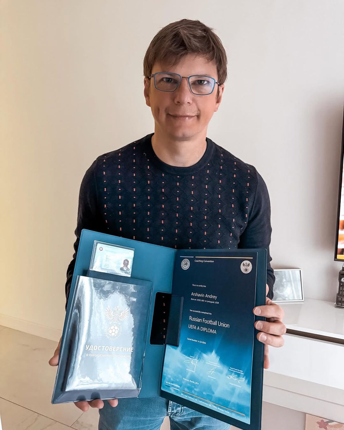 Nimeni nu-l mai recunoaște » Scria istorie în 2010 în Premier League, acum toți microbiștii se întreabă: „Chiar el e?”